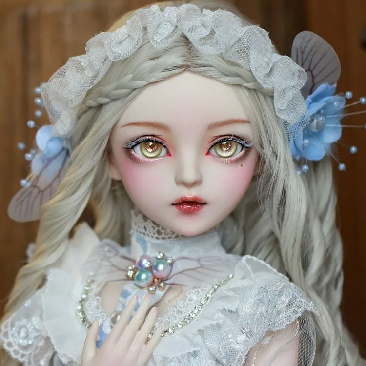 BJD doll